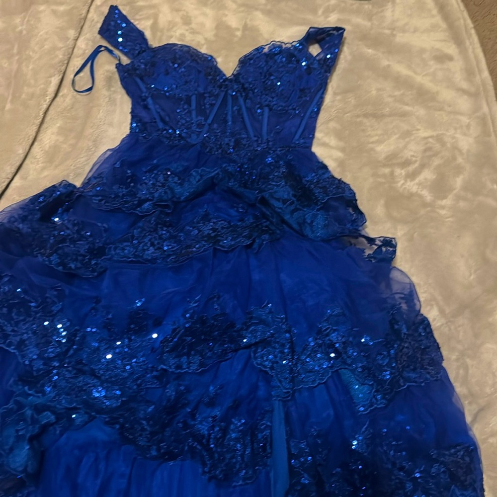 Blue/ navy dress size 2, sherri hill replica